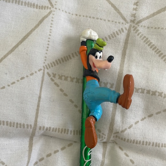 Vintage Disney Pencil lot - Picture 10 of 14